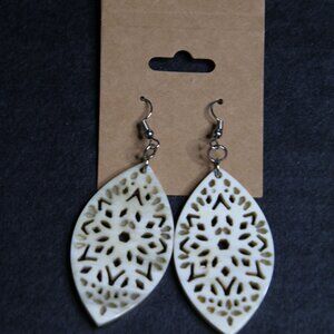 Neutral Bohemian drop earrings
